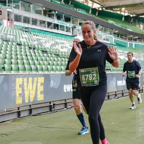 13.09.2026 - 21. swb-Marathon Bremen Michael Burmester http://msf.ph/oto/10424144 13.09.2026 13:00:53 Laufen im Stadion 135, 242, 260, 282, 318, 342, 440, 651, 687, 745, 930, 1067, 1080, 1209, 1368, 1448, 1493, 1494, 1582, 1650, 1861, 1896, 1935, 1963, 2033, 2088, 2289, 2293, 2306, 2322, 2370, 2409, 2427, 2481, 2485, 2490, 2491, 2517, 2560, 2561, 2570, 2627, 2658, 2686, 2700, 2708, 2781, 2806, 2906, 2914, 2961, 2967, 3076, 3105, 3145, 3168, 3173, 3273, 3354, 3372, 3374, 3375, 3385, 3480, 3524, 3526, 3642, 3729, 3774, 3855, 3856, 3861, 3930 meine-sportfotos.de
