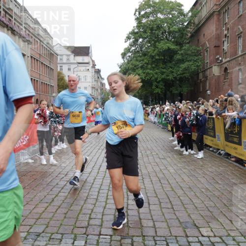 13.09.2026 - Kiel Lauf Yannick Fuchs http://msf.ph/oto/10424155 13.09.2026 09:45:34 Ziel 1023, 1579, 2017, 2835, 3408, 5369, 6038, 7349, 7854, 8126, 8152, 9456, 10498, 11939, 12069, 12281, 98, 312, 1503, 2282, 2786, 3138, 3408, 3479, 3503, 3507, 3517, 3717, 4606, 5103, 5399, 5400, 5562, 5672, 5811, 6097, 6098, 6556, 8189, 8854, 9425, 9760, 9897, 10006, 12347, 12348, 12351, 557, 1418, 2127, 2788, 3025, 3142, 3301, 3974, 4413, 4569, 5511, 5757, 7202, 7572, 9841, 10036, 10142, 10392, 10445, 12374, 12841, 2456, 2704, 3138, 4118, 5939, 6023 meine-sportfotos.de