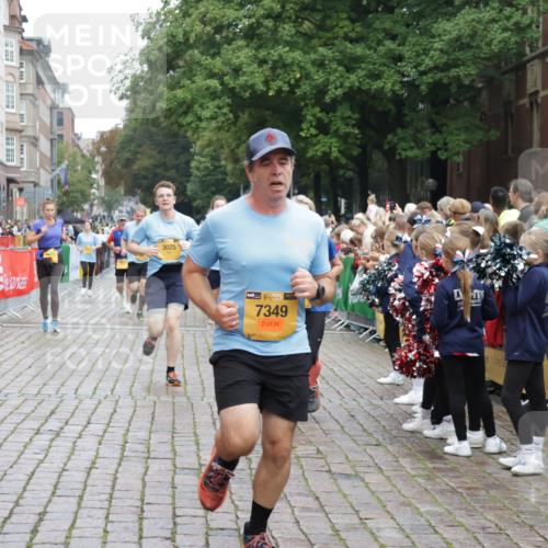 13.09.2026 - Kiel Lauf Yannick Fuchs http://msf.ph/oto/10424221 13.09.2026 09:45:41 Ziel 1023, 1579, 2788, 3025, 3974, 4413, 4569, 6038, 7202, 7349, 8126, 10142, 10392, 10445, 12069, 12281, 312, 1503, 2017, 2282, 2786, 2835, 3408, 3479, 3503, 3507, 4606, 5103, 5369, 5399, 5400, 5672, 5811, 6097, 6098, 6556, 7854, 8152, 8854, 9425, 9456, 9760, 9897, 10006, 10498, 11939, 12069, 12347, 12348, 12351, 557, 1415, 1418, 2127, 3142, 3301, 4909, 4910, 5234, 5511, 5757, 5829, 7572, 7911, 7924, 8244, 8611, 8859, 9841, 10036, 10719, 12374, 12841, 98, 312, 2786, 3138 meine-sportfotos.de