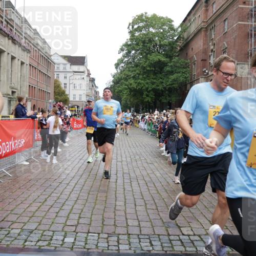 13.09.2026 - Kiel Lauf Yannick Fuchs http://msf.ph/oto/10424319 13.09.2026 09:45:48 Ziel 557, 2127, 2788, 3025, 3142, 3301, 3974, 4413, 4569, 5511, 5757, 7202, 7349, 7572, 9841, 10036, 10142, 10392, 10445, 12374, 1023, 1503, 1579, 2017, 2282, 2835, 3408, 3479, 4606, 5103, 5369, 5399, 5400, 5811, 6038, 6097, 6098, 7854, 8126, 8152, 8854, 9425, 9456, 9897, 10498, 11939, 12069, 12281, 12347, 12348, 12351, 1415, 1418, 2482, 4909, 4910, 4918, 5234, 5829, 6732, 7911, 7924, 8244, 8611, 8859, 10203, 10685, 10719, 10898, 12841, 312, 2282, 2786, 3479 meine-sportfotos.de