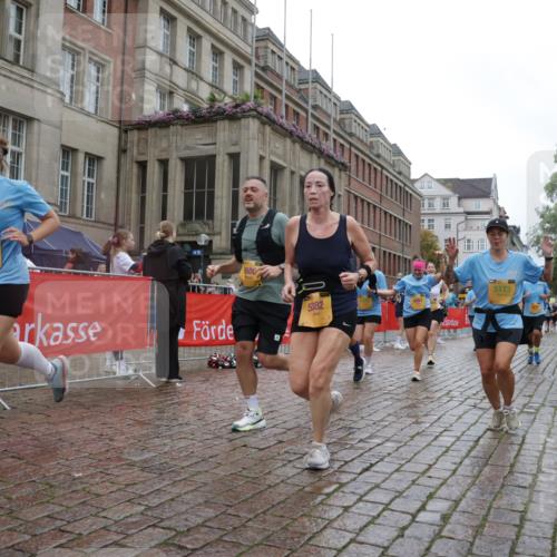 13.09.2026 - Kiel Lauf Yannick Fuchs http://msf.ph/oto/10424376 13.09.2026 11:00:09 Ziel 173, 327, 753, 964, 1078, 1728, 2382, 2490, 3121, 3775, 4437, 6520, 6897, 7398, 7438, 7945, 9140, 9690, 10420, 10996, 11220, 11503, 11607, 469, 683, 747, 988, 1002, 1562, 1728, 1895, 1948, 2287, 3063, 3108, 3113, 3176, 3607, 4509, 5173, 5261, 5382, 5608, 5627, 6295, 7350, 7398, 7454, 7543, 7614, 7954, 8120, 8234, 8723, 8884, 9271, 9299, 10916, 10918, 11007, 11377, 11415, 12408, 893, 1036, 1518, 1896, 1897, 2150, 2151, 2187, 2558, 2915, 3793, 10674, 620, 683, 3113, 3176 meine-sportfotos.de