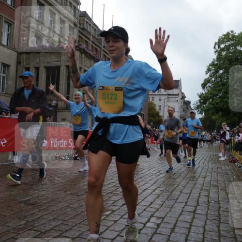 13.09.2026 - Kiel Lauf Yannick Fuchs http://msf.ph/oto/10424394 13.09.2026 11:00:10 Ziel 173, 327, 753, 964, 1078, 2187, 2382, 2490, 3121, 3775, 4437, 6520, 6897, 7438, 7945, 9140, 9690, 10420, 10996, 11220, 11503, 11607, 469, 683, 747, 964, 988, 1002, 1562, 1728, 1895, 1948, 2287, 3063, 3113, 3176, 3607, 4509, 5173, 5261, 5382, 5608, 5627, 6295, 7350, 7398, 7454, 7543, 7614, 7954, 8120, 8234, 8723, 8884, 9271, 9299, 10916, 10918, 11007, 11377, 11415, 12408, 893, 1036, 1518, 1896, 1897, 2150, 2151, 2558, 2915, 3793, 10674, 620, 683, 3113, 3176, 7614 meine-sportfotos.de