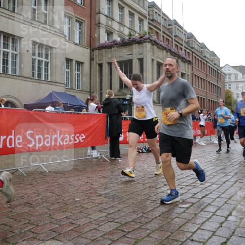 13.09.2026 - Kiel Lauf Yannick Fuchs http://msf.ph/oto/10424413 13.09.2026 11:00:12 Ziel 173, 327, 753, 1078, 2187, 2382, 2490, 2558, 3121, 3775, 4437, 6520, 6897, 7438, 7945, 9140, 9690, 10420, 10996, 11220, 11471, 11503, 11607, 469, 747, 964, 988, 1002, 1562, 1728, 1895, 1948, 2287, 3063, 3176, 3607, 4509, 5261, 5627, 6295, 7350, 7398, 7454, 7543, 7614, 7954, 8120, 8234, 8723, 8884, 9140, 9271, 9299, 10916, 10918, 11007, 11377, 11415, 893, 1036, 1518, 1650, 1896, 1897, 2150, 2151, 2233, 2915, 3793, 4261, 10674, 620, 683, 3113, 3176, 7614 meine-sportfotos.de