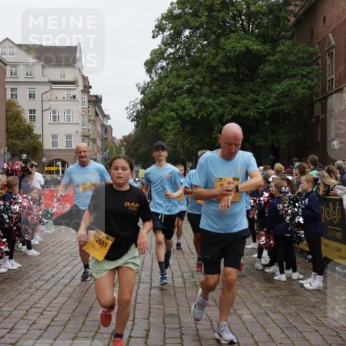 13.09.2026 - Kiel Lauf Yannick Fuchs http://msf.ph/oto/10424449 13.09.2026 09:45:56 Ziel 557, 1415, 1418, 2127, 3142, 3301, 4569, 4909, 4910, 5234, 5511, 5757, 5829, 7572, 7911, 7924, 8244, 8611, 8859, 9841, 10036, 10719, 12374, 12841, 1023, 1503, 1579, 2017, 2788, 2835, 3025, 3408, 3974, 4413, 4569, 5103, 5369, 5399, 5811, 6038, 7202, 7349, 7854, 8126, 8152, 9456, 10142, 10392, 10445, 10498, 11939, 12069, 12281, 12347, 442, 2482, 3052, 3954, 4918, 5855, 5955, 6732, 7015, 7308, 8125, 10203, 10685, 10898, 11076, 11078, 1503, 2282, 3408, 3479, 5103, 5399 meine-sportfotos.de