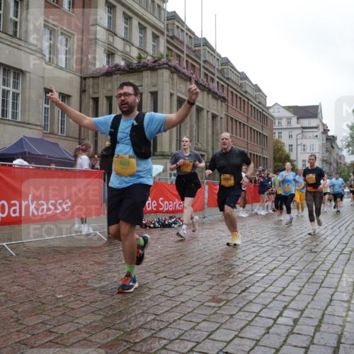 13.09.2026 - Kiel Lauf Yannick Fuchs http://msf.ph/oto/10424489 13.09.2026 11:00:22 Ziel 327, 893, 1036, 1518, 1896, 1897, 2150, 2151, 2187, 2558, 2915, 3121, 3793, 4239, 4787, 4905, 6431, 6770, 6897, 7091, 7997, 8481, 9408, 10346, 10674, 11182, 11220, 11471, 11835, 12214, 12457, 173, 327, 469, 753, 964, 1002, 1078, 1562, 1728, 1895, 1948, 2287, 2382, 2490, 3063, 3121, 3775, 4437, 4509, 5261, 5627, 6295, 6520, 6897, 7398, 7438, 7945, 7954, 8120, 9140, 9271, 9299, 9690, 10420, 10996, 11007, 11377, 11415, 11503, 11607, 362, 1650, 1722, 1795, 2233, 2267, 4261 meine-sportfotos.de