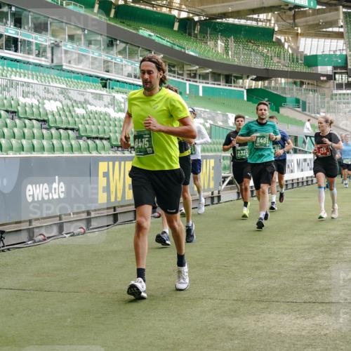 13.09.2026 - 21. swb-Marathon Bremen Michael Burmester http://msf.ph/oto/10424492 13.09.2026 13:01:04 Laufen im Stadion 135, 242, 260, 282, 318, 342, 440, 531, 651, 687, 930, 946, 1006, 1067, 1209, 1368, 1436, 1448, 1493, 1494, 1582, 1650, 1861, 1896, 1935, 1963, 2033, 2047, 2062, 2088, 2293, 2306, 2322, 2370, 2409, 2427, 2481, 2485, 2490, 2491, 2517, 2560, 2561, 2570, 2627, 2638, 2658, 2686, 2700, 2708, 2781, 2906, 2914, 2967, 3076, 3105, 3145, 3168, 3173, 3273, 3354, 3372, 3374, 3375, 3385, 3480, 3524, 3526, 3642, 3667, 3729, 3774, 3806, 3855, 3856, 3861, 3930 meine-sportfotos.de