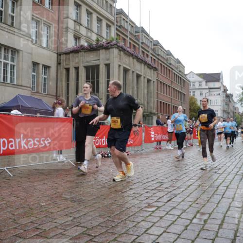 13.09.2026 - Kiel Lauf Yannick Fuchs http://msf.ph/oto/10424496 13.09.2026 11:00:22 Ziel 327, 893, 1036, 1518, 1896, 1897, 2150, 2151, 2187, 2558, 2915, 3121, 3793, 4239, 4787, 4905, 6431, 6770, 6897, 7091, 7997, 8481, 9408, 10346, 10674, 11182, 11220, 11471, 11835, 12214, 12457, 173, 327, 469, 753, 964, 1002, 1078, 1562, 1728, 1895, 1948, 2287, 2382, 2490, 3063, 3121, 3775, 4437, 4509, 5261, 5627, 6295, 6520, 6897, 7398, 7438, 7945, 7954, 8120, 9140, 9271, 9299, 9690, 10420, 10996, 11007, 11377, 11415, 11503, 11607, 362, 1650, 1722, 1795, 2233, 2267, 4261 meine-sportfotos.de