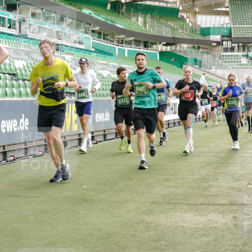 13.09.2026 - 21. swb-Marathon Bremen Michael Burmester http://msf.ph/oto/10424542 13.09.2026 13:01:05 Laufen im Stadion 135, 242, 260, 282, 318, 342, 440, 531, 651, 687, 930, 946, 1006, 1067, 1209, 1368, 1436, 1448, 1493, 1494, 1582, 1650, 1861, 1896, 1935, 1963, 2033, 2047, 2062, 2088, 2293, 2306, 2322, 2370, 2409, 2427, 2481, 2485, 2490, 2491, 2517, 2560, 2561, 2627, 2638, 2658, 2686, 2700, 2708, 2781, 2906, 2914, 2967, 3076, 3105, 3145, 3168, 3173, 3273, 3354, 3372, 3374, 3375, 3385, 3480, 3524, 3526, 3642, 3667, 3729, 3774, 3806, 3855, 3856, 3861, 3930 meine-sportfotos.de
