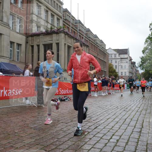 13.09.2026 - Kiel Lauf Yannick Fuchs http://msf.ph/oto/10424598 13.09.2026 11:00:32 Ziel 362, 893, 1518, 1650, 1722, 1896, 1897, 2233, 2267, 3793, 4261, 4524, 4706, 4905, 6431, 6770, 7091, 7179, 7997, 8481, 8565, 8686, 9327, 9408, 10346, 10590, 10674, 11797, 11835, 12214, 12457, 12756, 12757, 12773, 173, 327, 753, 964, 1036, 1078, 1728, 2150, 2151, 2187, 2382, 2490, 2558, 2915, 3121, 3775, 3793, 4239, 4437, 4787, 6520, 6897, 7398, 7438, 7945, 9140, 9690, 10346, 10420, 10996, 11182, 11220, 11471, 11503, 11607, 11835, 1795, 2038 meine-sportfotos.de