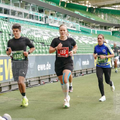 13.09.2026 - 21. swb-Marathon Bremen Michael Burmester http://msf.ph/oto/10424639 13.09.2026 13:01:08 Laufen im Stadion 135, 242, 260, 282, 318, 342, 440, 531, 651, 687, 930, 946, 1006, 1067, 1209, 1368, 1436, 1448, 1493, 1494, 1582, 1650, 1861, 1896, 1935, 1963, 2033, 2047, 2062, 2088, 2293, 2306, 2322, 2370, 2409, 2427, 2481, 2485, 2490, 2491, 2517, 2560, 2561, 2627, 2638, 2658, 2686, 2700, 2708, 2781, 2906, 2914, 2967, 3076, 3105, 3145, 3168, 3173, 3273, 3354, 3372, 3374, 3375, 3385, 3480, 3524, 3526, 3642, 3667, 3729, 3774, 3806, 3855, 3856, 3861, 3930 meine-sportfotos.de