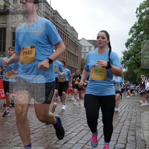 13.09.2026 - Kiel Lauf Yannick Fuchs http://msf.ph/oto/10424682 13.09.2026 11:00:43 Ziel 362, 1722, 1795, 2267, 4055, 4706, 4855, 5794, 5912, 6995, 6996, 7179, 7214, 7610, 8590, 8622, 8686, 10480, 10529, 10590, 10700, 11797, 12756, 12757, 12773, 173, 327, 362, 893, 1036, 1518, 1650, 1896, 1897, 2150, 2151, 2187, 2233, 2267, 2490, 2558, 2915, 3121, 3793, 4239, 4261, 4524, 4787, 4905, 6431, 6520, 6770, 6897, 7091, 7179, 7438, 7945, 7997, 8481, 8565, 9327, 9408, 9690, 10346, 10420, 10674, 11182, 11220, 11471, 11607, 11835, 12214, 12457, 48, 190, 2038 meine-sportfotos.de