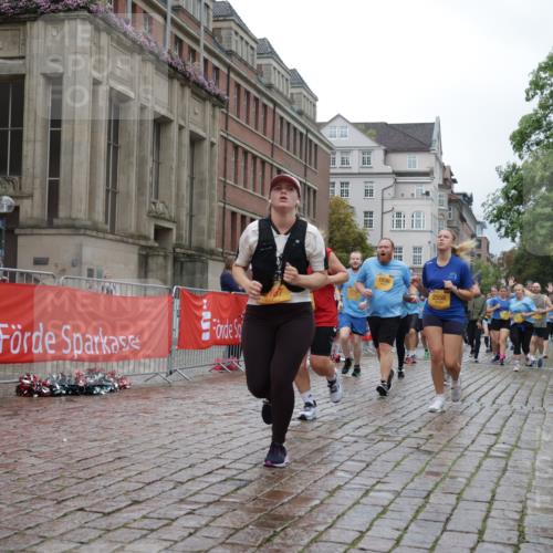13.09.2026 - Kiel Lauf Yannick Fuchs http://msf.ph/oto/10424719 13.09.2026 11:00:49 Ziel 190, 1795, 2038, 2697, 3423, 3425, 4055, 4769, 4855, 4915, 5648, 5794, 5912, 6399, 6426, 6995, 6996, 7610, 8229, 8590, 8622, 9199, 9594, 10339, 10480, 10529, 10700, 11972, 12326, 362, 893, 1036, 1518, 1650, 1722, 1896, 1897, 2150, 2151, 2187, 2233, 2267, 2558, 2915, 3793, 4239, 4261, 4524, 4706, 4787, 4855, 4905, 5912, 6431, 6770, 7091, 7179, 7214, 7997, 8481, 8565, 8686, 9327, 9408, 10346, 10590, 10674, 11182, 11220, 11471, 11797, 11835, 12214, 12457, 12756, 48 meine-sportfotos.de