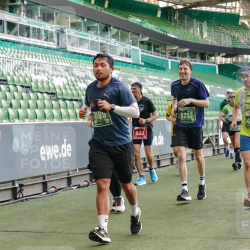 13.09.2026 - 21. swb-Marathon Bremen Michael Burmester http://msf.ph/oto/10424809 13.09.2026 13:24:12 Laufen im Stadion 137, 182, 294, 324, 434, 505, 533, 548, 609, 708, 721, 723, 739, 743, 752, 892, 1178, 1273, 1331, 1463, 1471, 1491, 1515, 1597, 1598, 1746, 1788, 1944, 2095, 2211, 2213, 2252, 2267, 2286, 2312, 2323, 2433, 2445, 2465, 2475, 2483, 2495, 2497, 2503, 2526, 2554, 2571, 2644, 2768, 2776, 2936, 2968, 3211, 3252, 3282, 3288, 3289, 3292, 3298, 3306, 3312, 3347, 3364, 3381, 3395, 3423, 3447, 3505, 3530, 3559, 3727, 3770, 3819, 4054, 4231, 4406, 4407, 4466, 4467 meine-sportfotos.de