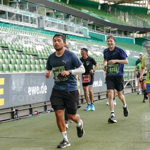 13.09.2026 - 21. swb-Marathon Bremen Michael Burmester http://msf.ph/oto/10424815 13.09.2026 13:24:12 Laufen im Stadion 137, 182, 294, 324, 434, 505, 533, 548, 609, 708, 721, 723, 739, 743, 752, 892, 1178, 1273, 1331, 1463, 1471, 1491, 1515, 1597, 1598, 1746, 1788, 1944, 2095, 2211, 2213, 2252, 2267, 2286, 2312, 2323, 2433, 2445, 2465, 2475, 2483, 2495, 2497, 2503, 2526, 2554, 2571, 2644, 2768, 2776, 2936, 2968, 3211, 3252, 3282, 3288, 3289, 3292, 3298, 3306, 3312, 3347, 3364, 3381, 3395, 3423, 3447, 3505, 3530, 3559, 3727, 3770, 3819, 4054, 4231, 4406, 4407, 4466, 4467 meine-sportfotos.de