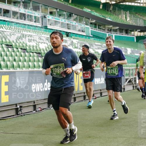 13.09.2026 - 21. swb-Marathon Bremen Michael Burmester http://msf.ph/oto/10424823 13.09.2026 13:24:13 Laufen im Stadion 137, 182, 294, 324, 434, 505, 533, 548, 609, 708, 721, 723, 739, 743, 752, 892, 1178, 1273, 1331, 1463, 1471, 1491, 1515, 1597, 1598, 1746, 1788, 1944, 2095, 2211, 2213, 2252, 2267, 2286, 2312, 2323, 2433, 2445, 2465, 2475, 2483, 2495, 2497, 2503, 2526, 2554, 2571, 2644, 2768, 2776, 2936, 2968, 3211, 3252, 3282, 3288, 3289, 3292, 3298, 3306, 3312, 3347, 3364, 3381, 3395, 3423, 3447, 3505, 3559, 3727, 3770, 3819, 4054, 4231, 4466, 4467 meine-sportfotos.de