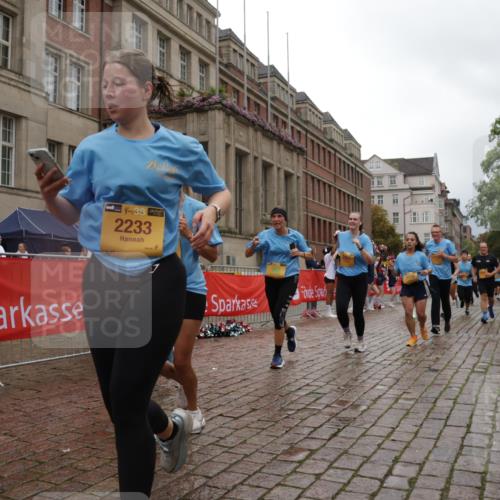 13.09.2026 - Kiel Lauf Yannick Fuchs http://msf.ph/oto/10424838 13.09.2026 11:01:05 Ziel 48, 1314, 1522, 2132, 2144, 2637, 2658, 4529, 4530, 6653, 7456, 7516, 9899, 9900, 10885, 12192, 190, 362, 1650, 1722, 1795, 2038, 2233, 2267, 2697, 3423, 3425, 4055, 4261, 4706, 4769, 4855, 4915, 5648, 5794, 5912, 6399, 6426, 6995, 6996, 7179, 7214, 7516, 7610, 8229, 8565, 8590, 8622, 8686, 9199, 9594, 10339, 10480, 10529, 10590, 10700, 11797, 11972, 12192, 12326, 12756, 539, 842, 1018, 1744, 5451, 7191, 362, 893, 4524, 4905, 9327 meine-sportfotos.de
