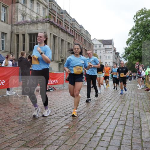 13.09.2026 - Kiel Lauf Yannick Fuchs http://msf.ph/oto/10424856 13.09.2026 11:01:07 Ziel 48, 823, 1448, 1522, 2132, 2144, 2637, 2658, 3340, 4529, 4530, 5552, 6653, 7456, 9899, 9900, 11857, 190, 362, 1314, 1722, 1795, 2038, 2267, 2697, 3423, 3425, 4055, 4261, 4706, 4769, 4855, 4915, 5648, 5794, 5912, 6399, 6426, 6995, 6996, 7179, 7214, 7516, 7610, 8229, 8590, 8622, 8686, 9199, 9594, 10339, 10480, 10529, 10590, 10700, 10885, 11797, 11972, 12192, 12326, 12756, 539, 842, 1018, 1744, 5451, 7191, 8307, 362, 4524, 4905, 9327 meine-sportfotos.de