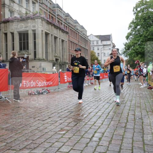 13.09.2026 - Kiel Lauf Yannick Fuchs http://msf.ph/oto/10424912 13.09.2026 11:01:14 Ziel 539, 823, 842, 1448, 1522, 1744, 2132, 2637, 3340, 4788, 5052, 5552, 6300, 6522, 6653, 7651, 8469, 8596, 9525, 11056, 11216, 11217, 11581, 11805, 11857, 12010, 12151, 48, 190, 1314, 1795, 2038, 2144, 2658, 2697, 3423, 3425, 4055, 4529, 4530, 4769, 4855, 4915, 5648, 5794, 5912, 6399, 6426, 6995, 6996, 7456, 7516, 7610, 8229, 8590, 8622, 9199, 9594, 9899, 9900, 10339, 10480, 10529, 10700, 10885, 11972, 12192, 12326, 955, 1018, 3626, 3662, 5451, 7191, 8307, 362 meine-sportfotos.de