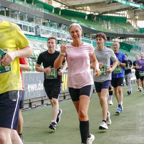 13.09.2026 - 21. swb-Marathon Bremen Michael Burmester http://msf.ph/oto/10425050 13.09.2026 13:24:22 Laufen im Stadion 137, 182, 213, 294, 324, 434, 505, 533, 548, 609, 708, 721, 723, 739, 743, 752, 892, 1178, 1273, 1331, 1463, 1471, 1491, 1515, 1597, 1598, 1746, 1788, 1830, 1944, 2095, 2211, 2252, 2267, 2271, 2286, 2312, 2323, 2433, 2445, 2465, 2475, 2483, 2495, 2497, 2503, 2506, 2526, 2554, 2571, 2644, 2768, 2776, 2833, 2936, 2968, 3005, 3211, 3252, 3282, 3288, 3289, 3292, 3298, 3306, 3312, 3347, 3364, 3381, 3390, 3395, 3423, 3447, 3505, 3559, 3727, 3770, 3819, 4231, 4466, 4467 meine-sportfotos.de