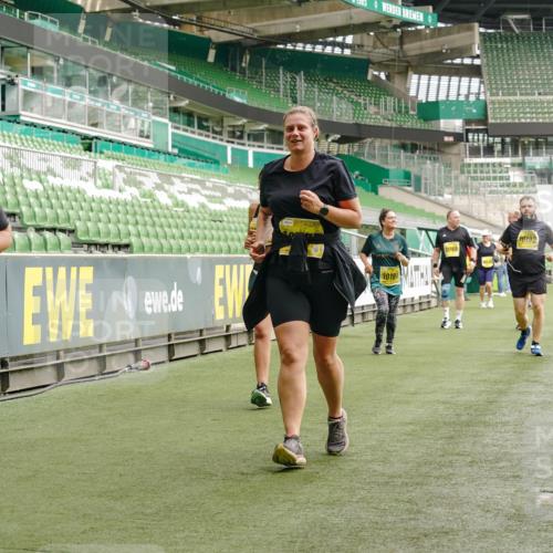 13.09.2026 - 21. swb-Marathon Bremen Michael Burmester http://msf.ph/oto/10425071 13.09.2026 10:47:38 Laufen im Stadion 10161, 10264, 10292, 10349, 10440, 10535, 10732, 10789, 10895, 10925, 10933, 10970, 11104, 11262, 11296, 11423, 11443, 11457, 11529, 11530, 11546, 11573, 11579, 11639, 11663, 11675, 11698, 12083, 12157, 12211, 12316, 12317, 12340, 12422, 12444, 12471, 12472, 12561, 10002, 10004, 10005, 10176, 10191, 10192, 10271, 10295, 10325, 10335, 10459, 10513, 10629, 10679, 10713, 10756, 10779, 10882, 10997, 10999, 11081, 11233, 11307, 11355 meine-sportfotos.de