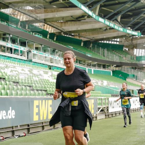 13.09.2026 - 21. swb-Marathon Bremen Michael Burmester http://msf.ph/oto/10425080 13.09.2026 10:47:39 Laufen im Stadion 10161, 10264, 10292, 10349, 10440, 10535, 10732, 10789, 10895, 10925, 10933, 10970, 11104, 11262, 11296, 11423, 11443, 11457, 11529, 11530, 11546, 11573, 11579, 11639, 11663, 11675, 11698, 12083, 12157, 12211, 12316, 12317, 12340, 12422, 12444, 12471, 12472, 12561, 10002, 10004, 10005, 10176, 10191, 10192, 10271, 10295, 10325, 10335, 10459, 10513, 10629, 10679, 10713, 10756, 10779, 10882, 10997, 10999, 11081, 11233, 11307, 11355 meine-sportfotos.de