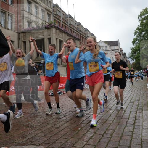 13.09.2026 - Kiel Lauf Yannick Fuchs http://msf.ph/oto/10425172 13.09.2026 11:01:48 Ziel 735, 1347, 2722, 2838, 3039, 3224, 4420, 5406, 5927, 6619, 6631, 6717, 7174, 7556, 8555, 8934, 9695, 10607, 11159, 11265, 11338, 11465, 11547, 12110, 12115, 539, 842, 955, 1018, 1425, 1744, 2424, 2616, 3554, 3626, 3662, 3982, 4788, 5052, 5451, 6300, 6522, 7191, 7651, 8307, 8469, 8576, 8596, 8724, 9134, 9525, 9869, 11056, 11216, 11217, 11474, 11502, 11505, 11581, 11805, 12010, 12151, 12283, 208, 540, 651, 709, 841, 845, 1651, 1660, 2451, 2726, 2778, 2902, 2958, 2996, 3942 meine-sportfotos.de