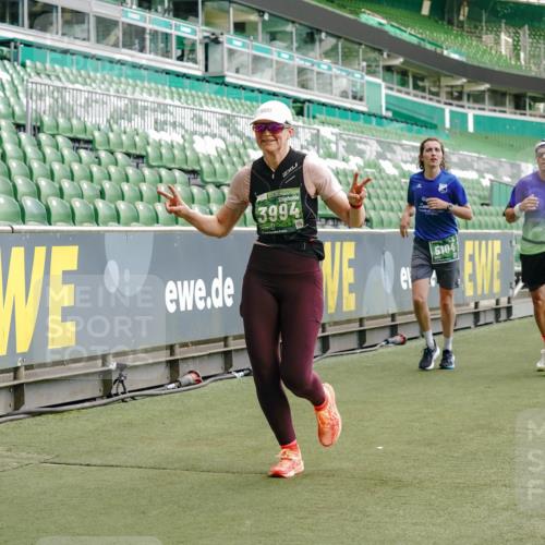 13.09.2026 - 21. swb-Marathon Bremen Michael Burmester http://msf.ph/oto/10425196 13.09.2026 13:01:33 Laufen im Stadion 150, 242, 282, 318, 440, 531, 651, 687, 722, 930, 946, 1006, 1067, 1163, 1250, 1368, 1436, 1448, 1582, 1650, 1861, 1896, 1935, 1963, 2033, 2047, 2062, 2292, 2293, 2306, 2322, 2345, 2370, 2378, 2409, 2427, 2485, 2490, 2491, 2560, 2561, 2627, 2638, 2658, 2666, 2700, 2708, 2781, 2906, 2967, 2987, 3013, 3044, 3105, 3145, 3163, 3164, 3168, 3173, 3187, 3248, 3294, 3334, 3354, 3372, 3374, 3375, 3385, 3392, 3480, 3524, 3526, 3527, 3642, 3667, 3729, 3774, 3806, 3856, 4000 meine-sportfotos.de