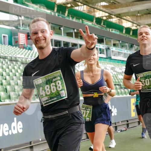 13.09.2026 - 21. swb-Marathon Bremen Michael Burmester http://msf.ph/oto/10425274 13.09.2026 13:24:29 Laufen im Stadion 137, 182, 213, 294, 324, 434, 505, 533, 548, 609, 708, 721, 723, 739, 743, 752, 1273, 1331, 1463, 1471, 1491, 1504, 1515, 1597, 1598, 1830, 1944, 2059, 2095, 2211, 2252, 2267, 2271, 2286, 2312, 2323, 2354, 2433, 2445, 2465, 2483, 2495, 2497, 2503, 2506, 2554, 2571, 2644, 2768, 2776, 2833, 2896, 2936, 2968, 3005, 3142, 3211, 3252, 3282, 3288, 3289, 3292, 3298, 3306, 3312, 3364, 3381, 3390, 3395, 3423, 3447, 3559, 3727, 3770, 3819, 4231, 4466, 4467 meine-sportfotos.de