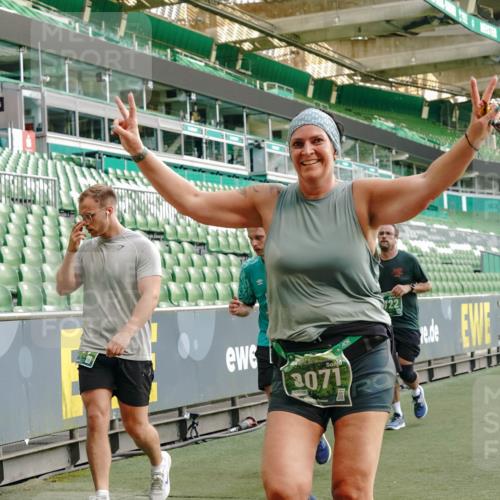 13.09.2026 - 21. swb-Marathon Bremen Michael Burmester http://msf.ph/oto/10425292 13.09.2026 13:24:30 Laufen im Stadion 137, 182, 213, 294, 324, 434, 505, 533, 548, 609, 708, 721, 723, 739, 743, 752, 1273, 1331, 1463, 1471, 1491, 1504, 1515, 1597, 1598, 1830, 1944, 2059, 2095, 2211, 2252, 2267, 2271, 2286, 2312, 2323, 2354, 2445, 2465, 2483, 2495, 2497, 2503, 2506, 2554, 2571, 2644, 2768, 2776, 2833, 2896, 2936, 2968, 3005, 3142, 3211, 3252, 3282, 3288, 3289, 3292, 3298, 3306, 3312, 3364, 3381, 3390, 3395, 3423, 3447, 3559, 3727, 3770, 3819, 4231, 4466, 4467 meine-sportfotos.de
