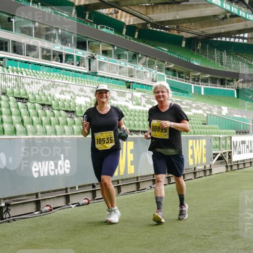 13.09.2026 - 21. swb-Marathon Bremen Michael Burmester http://msf.ph/oto/10425332 13.09.2026 10:47:51 Laufen im Stadion 10161, 10264, 10292, 10349, 10407, 10440, 10535, 10732, 10789, 10895, 10925, 10933, 10970, 11104, 11262, 11423, 11443, 11457, 11530, 11573, 11579, 11639, 11663, 11698, 12083, 12157, 12316, 12317, 12340, 12422, 12444, 12471, 12472, 12542, 12561, 10004, 10005, 10176, 10191, 10192, 10194, 10271, 10295, 10325, 10335, 10344, 10459, 10513, 10568, 10600, 10629, 10679, 10713, 10756, 10779, 10882, 10979, 10997, 10999, 11081, 11233, 11307, 11355 meine-sportfotos.de