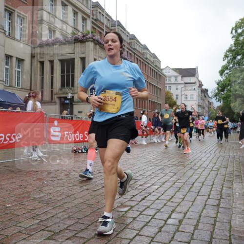 13.09.2026 - Kiel Lauf Yannick Fuchs http://msf.ph/oto/10425363 13.09.2026 11:02:10 Ziel 208, 540, 651, 709, 841, 845, 1651, 1660, 2778, 2895, 2902, 2958, 3443, 3942, 3977, 4848, 5465, 6332, 6407, 6408, 6998, 7005, 7244, 8218, 8793, 8974, 9448, 9732, 9738, 9856, 10020, 10531, 11466, 11546, 11959, 12578, 735, 1347, 1425, 1660, 2451, 2616, 2722, 2726, 2838, 2902, 2996, 3039, 3224, 3554, 3982, 4420, 5406, 5927, 6311, 6407, 6408, 6619, 6631, 6717, 7174, 7556, 8343, 8523, 8555, 8934, 9523, 9695, 10056, 10607, 11159, 11265, 11338, 11465, 11547, 484, 649, 935, 2322 meine-sportfotos.de
