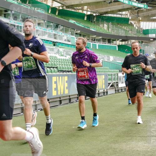 13.09.2026 - 21. swb-Marathon Bremen Michael Burmester http://msf.ph/oto/10425366 13.09.2026 13:01:42 Laufen im Stadion 150, 242, 282, 318, 440, 531, 687, 722, 930, 936, 946, 1006, 1067, 1163, 1250, 1436, 1448, 1582, 1650, 1896, 2033, 2047, 2062, 2292, 2322, 2345, 2370, 2378, 2409, 2427, 2485, 2490, 2491, 2560, 2561, 2627, 2638, 2658, 2666, 2668, 2700, 2708, 2781, 2906, 2967, 2987, 3013, 3044, 3145, 3163, 3164, 3168, 3173, 3187, 3248, 3294, 3334, 3372, 3374, 3375, 3385, 3392, 3524, 3526, 3527, 3603, 3642, 3667, 3721, 3774, 3806, 3852, 3856, 4000, 4506 meine-sportfotos.de