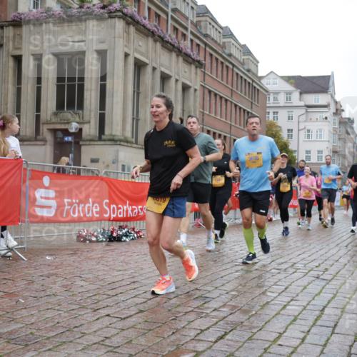 13.09.2026 - Kiel Lauf Yannick Fuchs http://msf.ph/oto/10425368 13.09.2026 11:02:12 Ziel 208, 540, 651, 709, 841, 845, 1651, 2778, 2895, 3102, 3443, 3942, 3977, 4848, 6332, 6998, 7005, 7244, 8218, 8793, 8974, 9448, 9732, 9738, 10020, 10531, 11466, 11546, 11959, 12578, 735, 1347, 1651, 1660, 2451, 2722, 2726, 2838, 2902, 2958, 2996, 3039, 3224, 4420, 5406, 5465, 5927, 6311, 6407, 6408, 6619, 6631, 6717, 7174, 7556, 8343, 8523, 8555, 8934, 8974, 9523, 9695, 9856, 10056, 10607, 11159, 11265, 11338, 11465, 11547, 484, 649, 935, 2322 meine-sportfotos.de