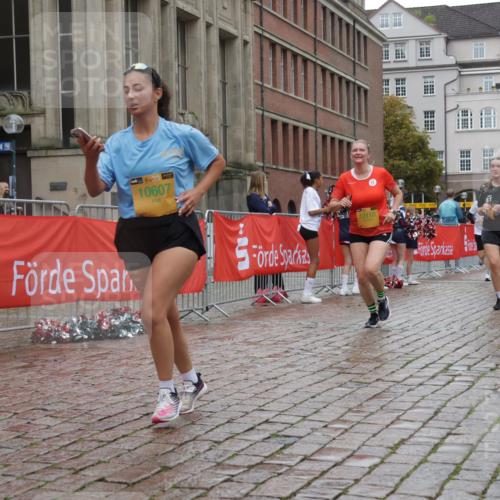 13.09.2026 - Kiel Lauf Yannick Fuchs http://msf.ph/oto/10425435 13.09.2026 11:02:21 Ziel 484, 649, 1693, 2322, 2895, 3102, 3414, 3443, 6998, 7005, 8218, 8517, 9732, 9738, 10020, 11135, 11256, 11261, 11301, 11546, 12085, 12578, 12640, 12697, 208, 540, 651, 709, 735, 841, 845, 1651, 1660, 2451, 2726, 2778, 2902, 2958, 2996, 3942, 3977, 4420, 4848, 5406, 5465, 6311, 6332, 6407, 6408, 6631, 7244, 7556, 8343, 8523, 8793, 8974, 9448, 9523, 9856, 10056, 10531, 10607, 11159, 11265, 11338, 11466, 11547, 935, 4648, 4984 meine-sportfotos.de