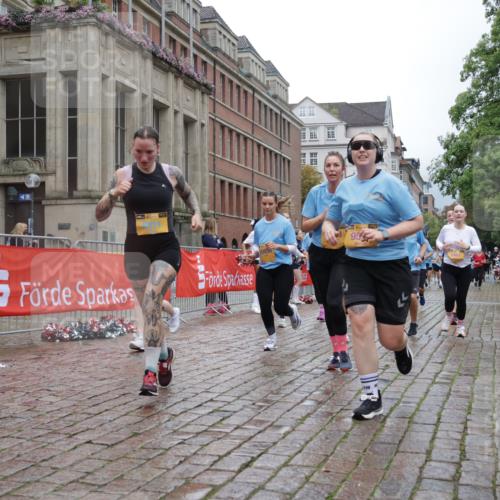 13.09.2026 - Kiel Lauf Yannick Fuchs http://msf.ph/oto/10425502 13.09.2026 11:02:30 Ziel 484, 649, 935, 1693, 2299, 3414, 3670, 3968, 6375, 6878, 7389, 8036, 9745, 11256, 11261, 11384, 11942, 12085, 12640, 12697, 208, 540, 651, 709, 841, 845, 1651, 1660, 2322, 2451, 2726, 2778, 2895, 2902, 2958, 2996, 3102, 3443, 3942, 3977, 4848, 5465, 6311, 6332, 6407, 6408, 6998, 7005, 7244, 8218, 8343, 8517, 8523, 8793, 8974, 9448, 9523, 9732, 9738, 9856, 10020, 10056, 10531, 11135, 11261, 11301, 11466, 11546, 12578, 415, 1298, 3947, 4562, 4648, 4984, 5712, 6071 meine-sportfotos.de