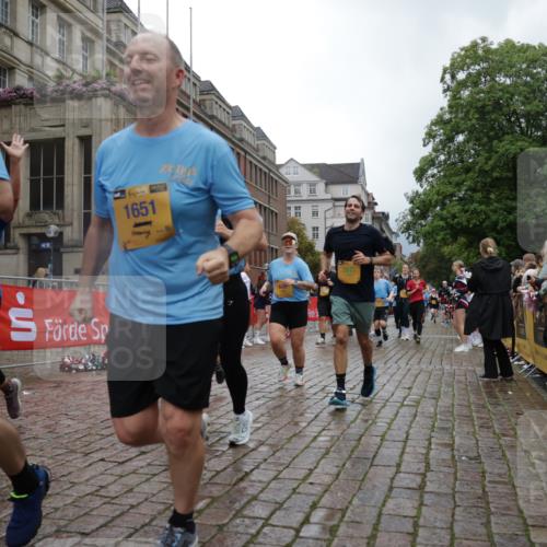 13.09.2026 - Kiel Lauf Yannick Fuchs http://msf.ph/oto/10425544 13.09.2026 11:02:36 Ziel 935, 2299, 3207, 3414, 3670, 3968, 4648, 4984, 4986, 5479, 6375, 6878, 7389, 8036, 8914, 9745, 11384, 11942, 208, 484, 540, 649, 651, 709, 841, 845, 1651, 1693, 2322, 2778, 2895, 2958, 3102, 3414, 3443, 3942, 3977, 4848, 5465, 6332, 6998, 7005, 7244, 8218, 8517, 8793, 8974, 9448, 9732, 9738, 9856, 10020, 10531, 11135, 11256, 11261, 11301, 11466, 11546, 12085, 12578, 12640, 12697, 415, 1095, 1298, 2055, 3947, 4562, 5712, 6071, 6483, 6934, 9108, 10165 meine-sportfotos.de