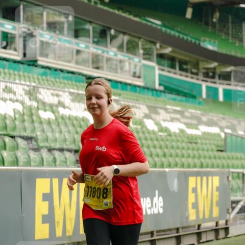 13.09.2026 - 21. swb-Marathon Bremen Michael Burmester http://msf.ph/oto/10425636 13.09.2026 10:48:12 Laufen im Stadion 10264, 10292, 10349, 10407, 10440, 10732, 10789, 10925, 10933, 11104, 11262, 11423, 11443, 11541, 11573, 11579, 11639, 11663, 11698, 11980, 12083, 12157, 12340, 12444, 12471, 12472, 12542, 12561, 10137, 10176, 10191, 10192, 10194, 10202, 10242, 10295, 10325, 10335, 10344, 10430, 10459, 10513, 10524, 10568, 10600, 10629, 10651, 10679, 10713, 10756, 10779, 10882, 10979, 10997, 10999, 11081, 11200, 11233, 11307, 11355, 12089, 12153 meine-sportfotos.de