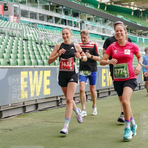 13.09.2026 - 21. swb-Marathon Bremen Michael Burmester http://msf.ph/oto/10425653 13.09.2026 13:01:53 Laufen im Stadion 150, 242, 282, 318, 440, 531, 687, 722, 930, 936, 946, 1006, 1067, 1163, 1250, 1436, 1448, 1582, 1896, 2033, 2047, 2062, 2292, 2345, 2370, 2378, 2409, 2427, 2485, 2490, 2491, 2560, 2561, 2627, 2638, 2658, 2666, 2668, 2700, 2708, 2781, 2967, 2987, 3013, 3044, 3163, 3164, 3168, 3173, 3187, 3248, 3258, 3294, 3334, 3372, 3374, 3375, 3385, 3392, 3524, 3526, 3527, 3603, 3642, 3667, 3721, 3774, 3806, 3852, 3856, 3893, 4000, 4506, 4558 meine-sportfotos.de