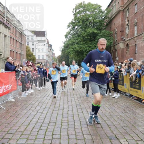 13.09.2026 - Kiel Lauf Yannick Fuchs http://msf.ph/oto/10425661 13.09.2026 09:46:14 Ziel 442, 2482, 3052, 3954, 4918, 5855, 5955, 6732, 7015, 7308, 8125, 10117, 10203, 10685, 10898, 11076, 11078, 557, 1415, 1418, 2127, 2788, 3025, 3142, 3301, 3974, 4413, 4569, 4909, 4910, 5234, 5511, 5757, 5829, 7202, 7349, 7572, 7911, 7924, 8244, 8611, 8859, 9841, 10036, 10142, 10203, 10392, 10445, 10719, 12374, 12841, 167, 181, 3361, 6355, 6577, 6857, 7439, 9832, 10177, 10913, 10946, 11316, 11859, 11861, 12173, 12495, 12621, 1023, 1579, 3025, 6038, 8126 meine-sportfotos.de