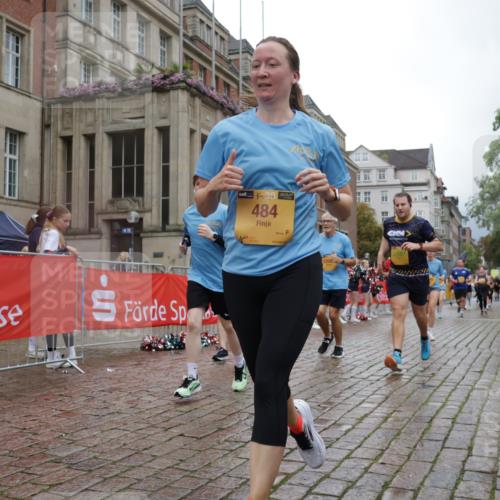 13.09.2026 - Kiel Lauf Yannick Fuchs http://msf.ph/oto/10425693 13.09.2026 11:02:55 Ziel 1095, 2055, 2796, 3513, 4478, 4781, 5046, 5712, 6071, 6483, 6548, 6934, 6969, 6974, 7968, 8084, 9108, 10165, 10664, 10999, 11255, 11717, 11736, 11846, 415, 484, 649, 935, 1298, 1693, 2299, 3207, 3414, 3670, 3947, 3968, 4562, 4648, 4984, 4986, 5479, 6375, 6878, 7389, 8036, 8914, 9745, 10648, 11064, 11256, 11261, 11384, 11942, 12085, 12640, 12697, 986, 1635, 1923, 2975, 3621, 3635, 3912, 4757, 5893, 5998, 6319, 6669, 6768, 8130, 8136, 8204, 8782, 9070, 9202, 9663, 12550 meine-sportfotos.de
