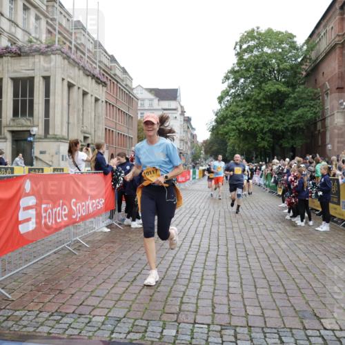 13.09.2026 - Kiel Lauf Yannick Fuchs http://msf.ph/oto/10425758 13.09.2026 09:46:20 Ziel 167, 181, 442, 3052, 3954, 5855, 5955, 6857, 7308, 8125, 10117, 10913, 11316, 12495, 12621, 557, 1415, 1418, 2127, 2482, 2788, 3142, 3301, 3974, 4569, 4909, 4910, 4918, 5234, 5511, 5757, 5829, 6732, 7015, 7202, 7572, 7911, 7924, 8244, 8611, 8859, 9841, 10036, 10203, 10685, 10719, 10898, 11076, 11078, 12374, 12841, 288, 3033, 3035, 3361, 6048, 6355, 6577, 7439, 7675, 7754, 8929, 9832, 10177, 10946, 11859, 11861, 12173, 12552, 2788, 3025, 3974 meine-sportfotos.de