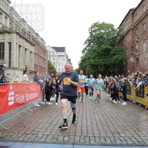13.09.2026 - Kiel Lauf Yannick Fuchs http://msf.ph/oto/10425806 13.09.2026 09:46:23 Ziel 167, 181, 442, 3052, 3361, 3954, 5855, 5955, 6857, 7308, 10117, 10913, 11316, 11859, 11861, 12495, 12621, 557, 1415, 1418, 2127, 2482, 3052, 3142, 3301, 4909, 4910, 4918, 5234, 5757, 5829, 6732, 7015, 7572, 7911, 7924, 8125, 8244, 8611, 8859, 9841, 10036, 10203, 10685, 10719, 10898, 11076, 11078, 12374, 12841, 288, 3033, 3035, 4906, 6048, 6355, 6577, 7439, 7675, 7754, 8887, 8929, 8994, 9832, 10177, 10946, 12173, 12552, 557, 2788, 3025, 3974, 5757 meine-sportfotos.de