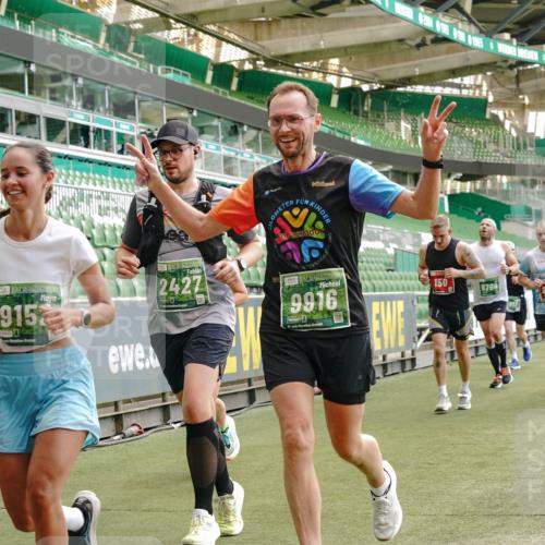 13.09.2026 - 21. swb-Marathon Bremen Michael Burmester http://msf.ph/oto/10425820 13.09.2026 13:01:58 Laufen im Stadion 150, 242, 282, 318, 440, 531, 687, 722, 930, 936, 946, 1006, 1067, 1163, 1250, 1436, 1448, 1582, 1896, 2033, 2047, 2062, 2276, 2292, 2345, 2364, 2370, 2378, 2409, 2427, 2485, 2490, 2491, 2560, 2561, 2627, 2638, 2658, 2666, 2668, 2708, 2781, 2967, 2987, 3013, 3044, 3163, 3164, 3173, 3187, 3248, 3258, 3294, 3334, 3372, 3374, 3375, 3385, 3392, 3496, 3524, 3526, 3527, 3576, 3603, 3642, 3667, 3721, 3774, 3806, 3852, 3893, 4000, 4506, 4558 meine-sportfotos.de