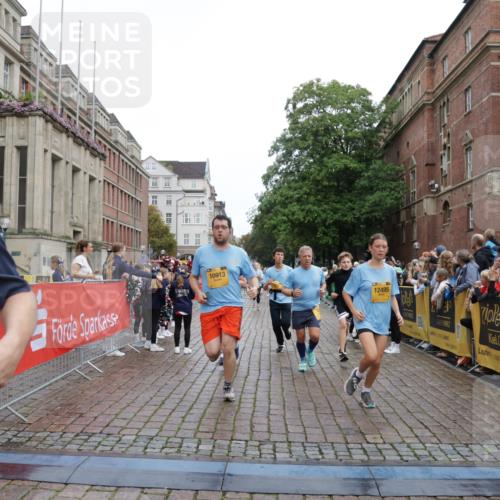 13.09.2026 - Kiel Lauf Yannick Fuchs http://msf.ph/oto/10425833 13.09.2026 09:46:24 Ziel 167, 181, 442, 3361, 3954, 5855, 5955, 6857, 7308, 10117, 10913, 11316, 11859, 11861, 12495, 12621, 557, 1415, 1418, 2127, 2482, 3052, 3142, 3301, 4909, 4910, 4918, 5234, 5757, 5829, 5855, 6732, 7015, 7308, 7572, 7911, 7924, 8125, 8244, 8611, 8859, 9841, 10036, 10203, 10685, 10719, 10898, 11076, 11078, 12374, 12841, 288, 2527, 3033, 3035, 4906, 6048, 6355, 6577, 7439, 7675, 7754, 8887, 8929, 8994, 9832, 10177, 10946, 12173, 12552, 557, 2127, 2788, 3142, 3974, 5757 meine-sportfotos.de