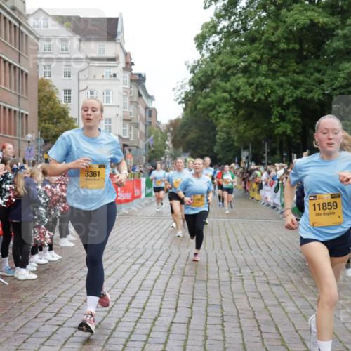 13.09.2026 - Kiel Lauf Yannick Fuchs http://msf.ph/oto/10425911 13.09.2026 09:46:28 Ziel 167, 181, 3361, 6355, 6577, 6857, 7439, 9832, 10117, 10177, 10913, 10946, 11316, 11859, 11861, 12173, 12495, 12621, 442, 1415, 1418, 2482, 3052, 3301, 3954, 4909, 4910, 4918, 5234, 5829, 5855, 5955, 6732, 7015, 7308, 7911, 7924, 8125, 8244, 8611, 8859, 10117, 10203, 10685, 10719, 10898, 11076, 11078, 12841, 288, 2527, 3033, 3035, 3808, 4906, 6048, 7190, 7213, 7446, 7675, 7754, 8409, 8887, 8929, 8994, 12552, 12725, 557, 1418, 2127, 3142, 3301, 5757, 5829, 7911 meine-sportfotos.de