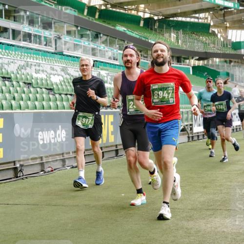 13.09.2026 - 21. swb-Marathon Bremen Michael Burmester http://msf.ph/oto/10425963 13.09.2026 13:02:03 Laufen im Stadion 150, 242, 282, 318, 440, 531, 687, 722, 930, 936, 946, 1006, 1067, 1163, 1250, 1436, 1448, 1582, 1896, 2033, 2047, 2062, 2276, 2292, 2345, 2364, 2370, 2378, 2409, 2421, 2485, 2490, 2491, 2560, 2561, 2627, 2638, 2658, 2666, 2668, 2708, 2779, 2781, 2967, 2987, 3013, 3044, 3114, 3163, 3164, 3173, 3187, 3248, 3258, 3294, 3334, 3372, 3374, 3375, 3385, 3392, 3496, 3524, 3526, 3527, 3576, 3585, 3603, 3642, 3667, 3721, 3806, 3852, 3893, 4000, 4506, 4558 meine-sportfotos.de