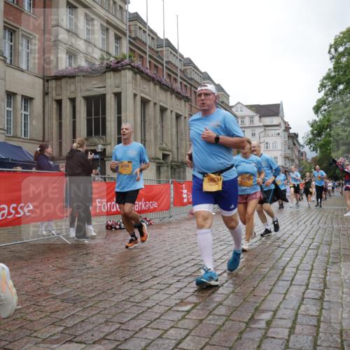13.09.2026 - Kiel Lauf Yannick Fuchs http://msf.ph/oto/10426038 13.09.2026 11:03:35 Ziel 1698, 2724, 3049, 3155, 3744, 4074, 4854, 5588, 5820, 6341, 6524, 6525, 6953, 8946, 9331, 9363, 12650, 697, 986, 1635, 1923, 2254, 2846, 2878, 2975, 3621, 3635, 3912, 4478, 4658, 4757, 5893, 5998, 6224, 6319, 6669, 6768, 7282, 7656, 8130, 8136, 8204, 8288, 8782, 9059, 9063, 9070, 9202, 9614, 9663, 9819, 10806, 10999, 11736, 12550, 643, 1089, 1505, 1699, 2262, 2807, 2930, 5377, 7205, 7413, 9180, 9581, 9955, 10856, 11172, 11930, 1095, 1635, 2796, 3513, 6934 meine-sportfotos.de