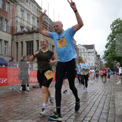 13.09.2026 - Kiel Lauf Yannick Fuchs http://msf.ph/oto/10426096 13.09.2026 11:03:41 Ziel 643, 1505, 1698, 3049, 3155, 5377, 5588, 5820, 6524, 6525, 9331, 9363, 9581, 9955, 12650, 697, 986, 1923, 2254, 2724, 2846, 2878, 2975, 3621, 3744, 4074, 4658, 4757, 4854, 5893, 5998, 6224, 6319, 6341, 6669, 6953, 7282, 7656, 8130, 8136, 8204, 8288, 8782, 8946, 9059, 9063, 9202, 9614, 9819, 10806, 12550, 1089, 1699, 2262, 2807, 2930, 3120, 7205, 7413, 7764, 8107, 9180, 10567, 10856, 11172, 11381, 11930, 12465, 986, 1635, 3621, 3635, 5998, 8782 meine-sportfotos.de