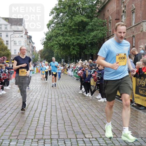 13.09.2026 - Kiel Lauf Yannick Fuchs http://msf.ph/oto/10426165 13.09.2026 09:46:44 Ziel 288, 2527, 3033, 3035, 3808, 4087, 4906, 6048, 6638, 7190, 7213, 7446, 7675, 7754, 8409, 8887, 8929, 8994, 12552, 12725, 167, 181, 442, 3052, 3361, 3954, 5855, 5955, 6355, 6577, 6857, 7015, 7308, 7439, 8125, 9832, 10117, 10177, 10913, 10946, 11076, 11078, 11316, 11859, 11861, 12173, 12495, 12621, 1402, 2718, 2759, 2779, 4238, 4940, 5217, 5351, 6074, 6207, 7731, 7921, 9141, 9385, 10009, 10301, 10322, 10731, 12622, 2482, 8125 meine-sportfotos.de