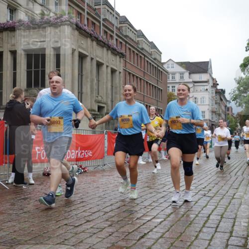 13.09.2026 - Kiel Lauf Yannick Fuchs http://msf.ph/oto/10426174 13.09.2026 11:03:48 Ziel 643, 1089, 1505, 2807, 2930, 3049, 5377, 5588, 5820, 7205, 9331, 9581, 9955, 10856, 11172, 11930, 697, 1698, 1923, 2254, 2724, 2846, 2878, 3155, 3744, 4074, 4658, 4854, 5893, 6224, 6319, 6341, 6524, 6525, 6953, 7282, 7656, 8130, 8136, 8204, 8288, 8946, 9059, 9363, 9614, 10806, 12650, 1699, 1902, 1906, 2262, 3120, 3378, 4936, 5007, 5008, 7413, 7764, 8107, 9180, 10130, 10567, 11381, 12465, 986, 1923, 2975, 3621, 4757, 5893, 5998, 6319, 6669, 8782 meine-sportfotos.de